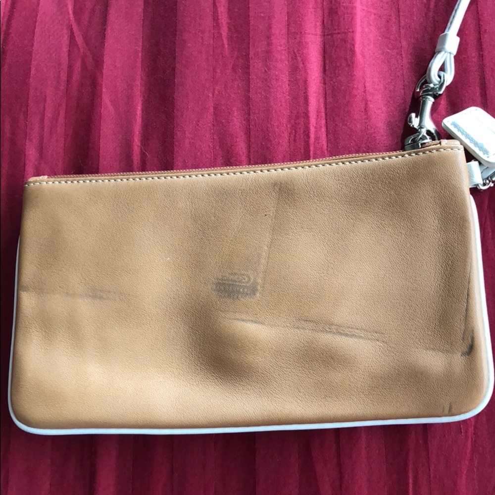 Authentic Coach Wristlet - Picture 3 of 4